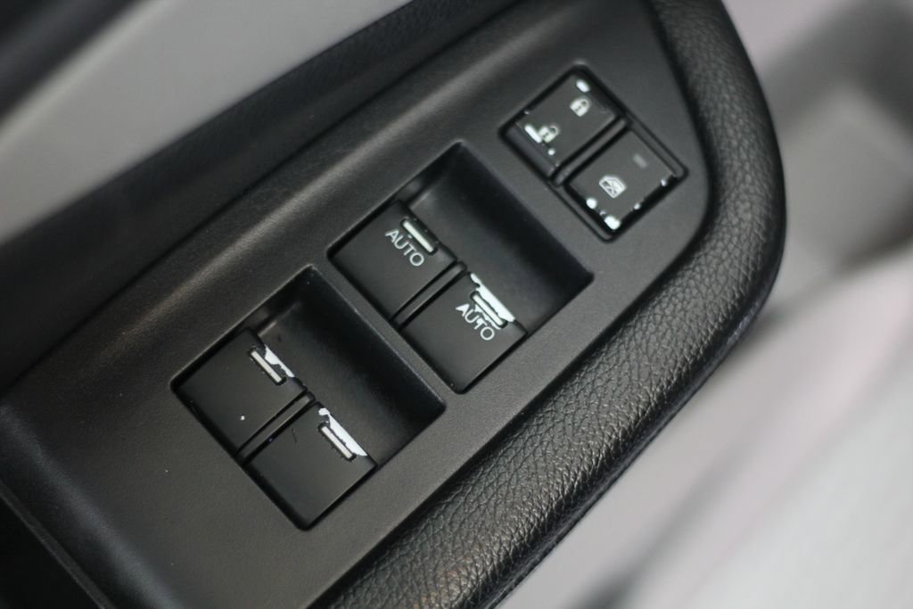 Used 2016 Honda Pilot LX image 47