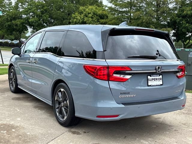 Used 2024 Honda Odyssey Elite image 11