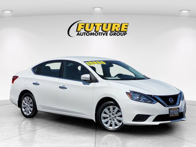 Used 2019 Nissan Sentra S FWD image 1