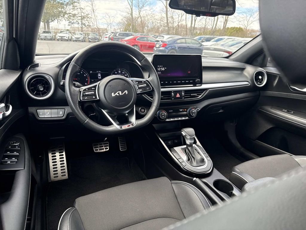 Used 2023 Kia Forte GT-Line image 14