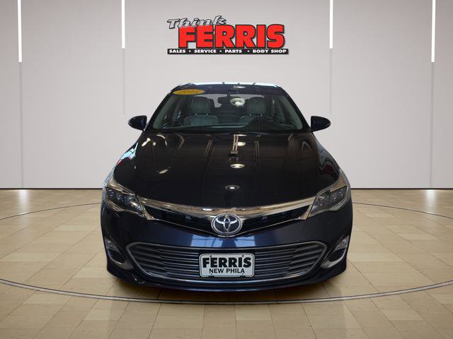 Used 2015 Toyota Avalon XLE Premium FWD image 2