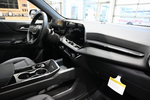 New 2026 Chevrolet Equinox LT w/ Convenience Package II image 14