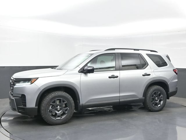 New 2026 Honda Pilot TrailSport image 2