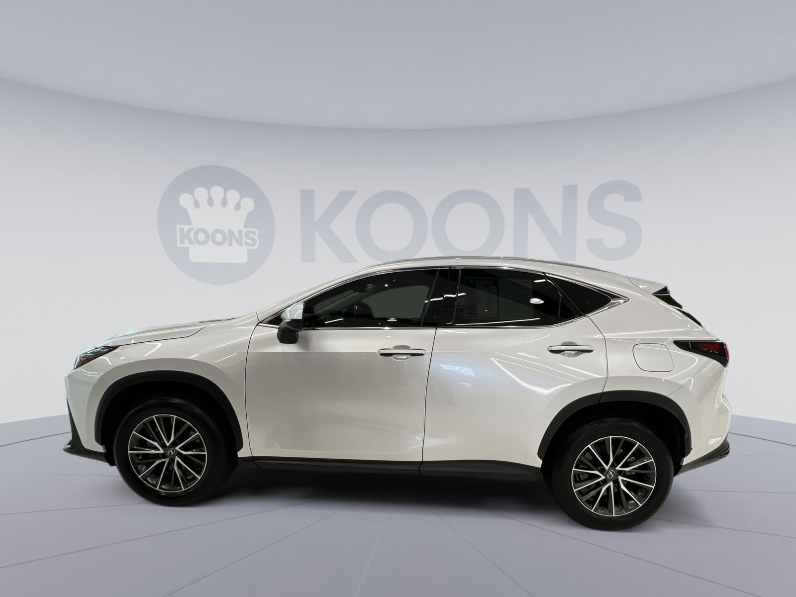 Used 2024 Lexus NX 350h AWD image 2