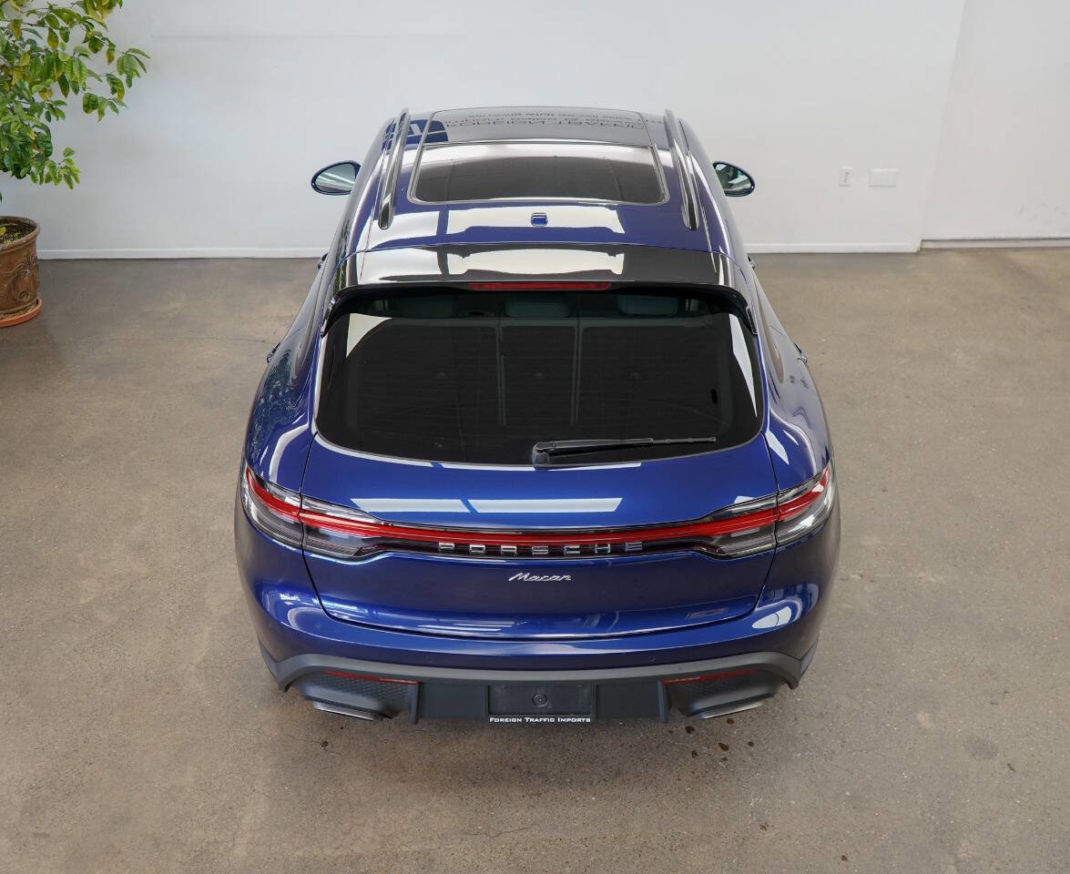Used 2024 Porsche Macan image 35