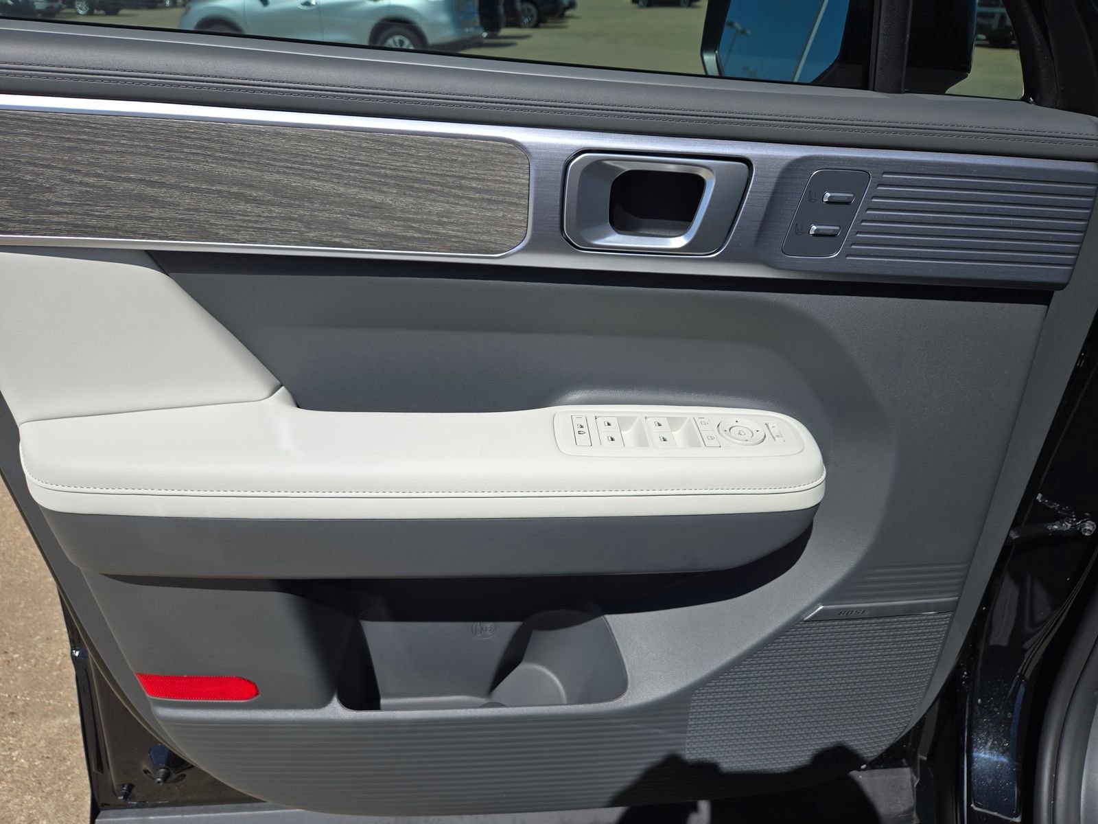 New 2026 Hyundai Santa Fe Limited FWD image 18