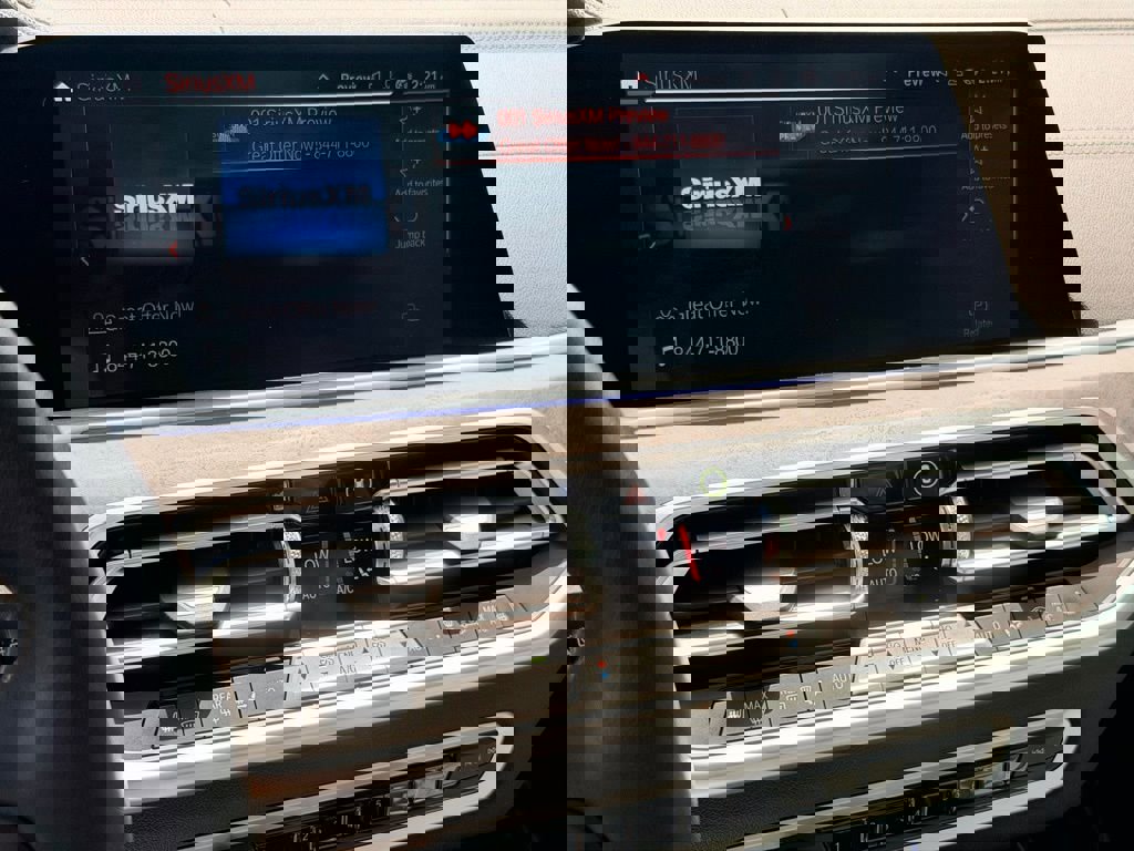 Used 2023 BMW X5 xDrive40i w/ Premium Package image 33