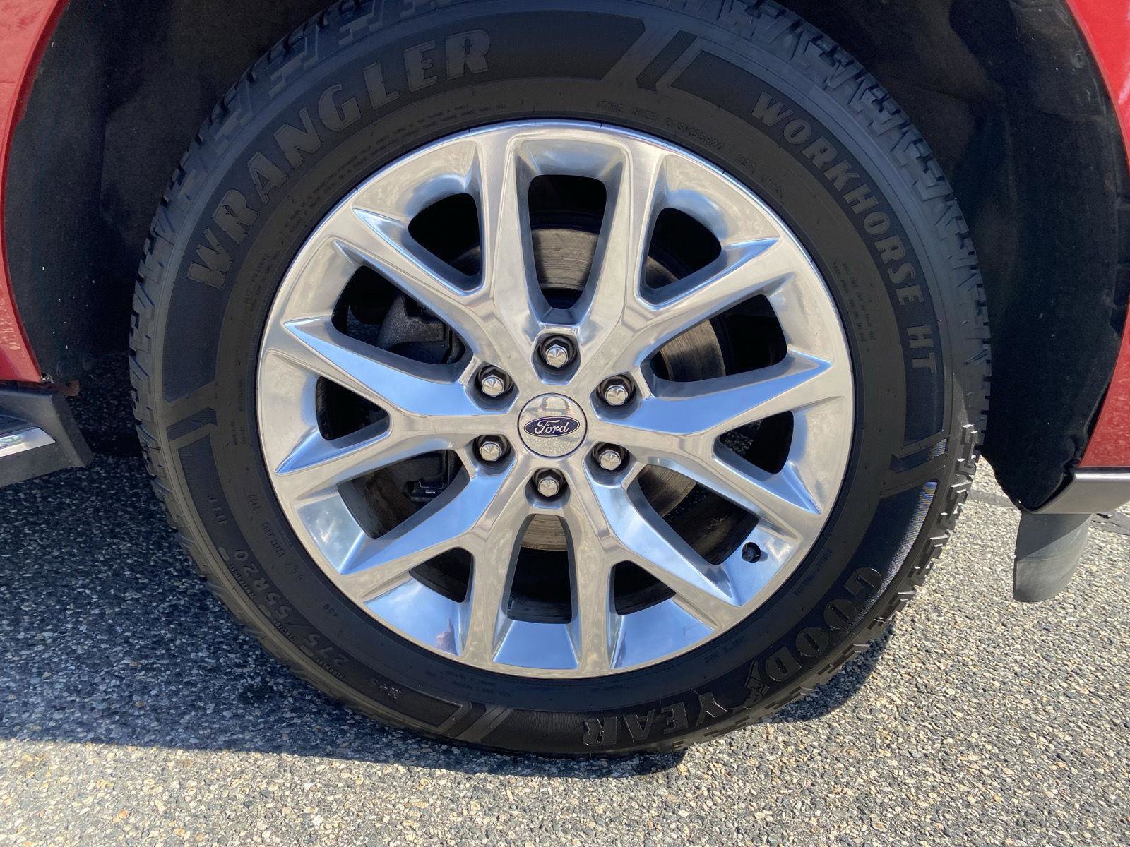 Used 2020 Ford Expedition XLT w/ Equipment Group 202A image 11