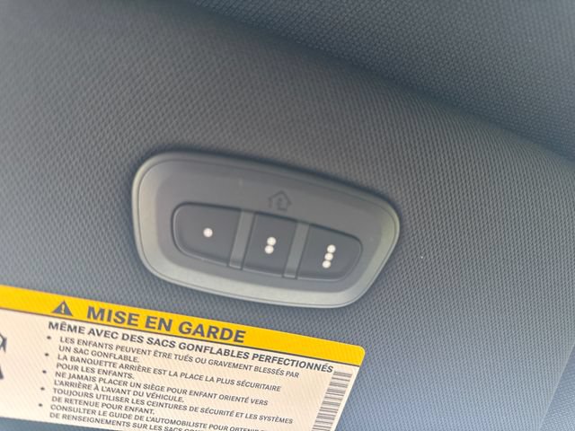 New 2027 Chrysler Pacifica Limited w/ S Appearance Package FWD image 27
