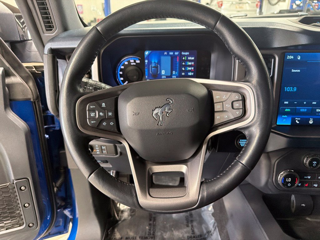 Used 2021 Ford Bronco First Edition AWD/4WD image 19