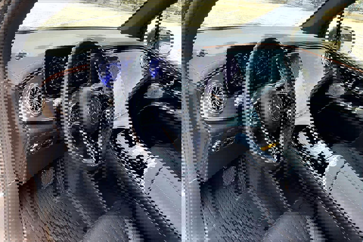 Used 2023 Mercedes-Benz EQS 450+ SUV image 17