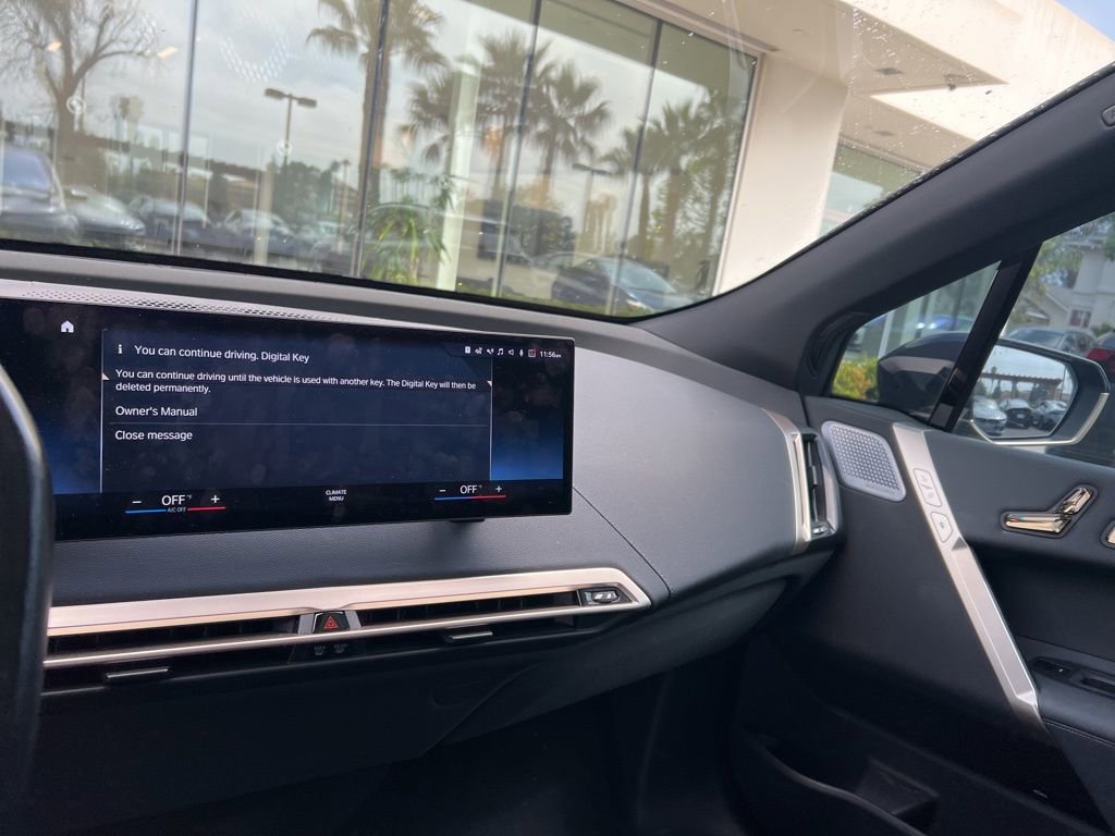 Used 2022 BMW iX xDrive50 w/ Premium Package image 18