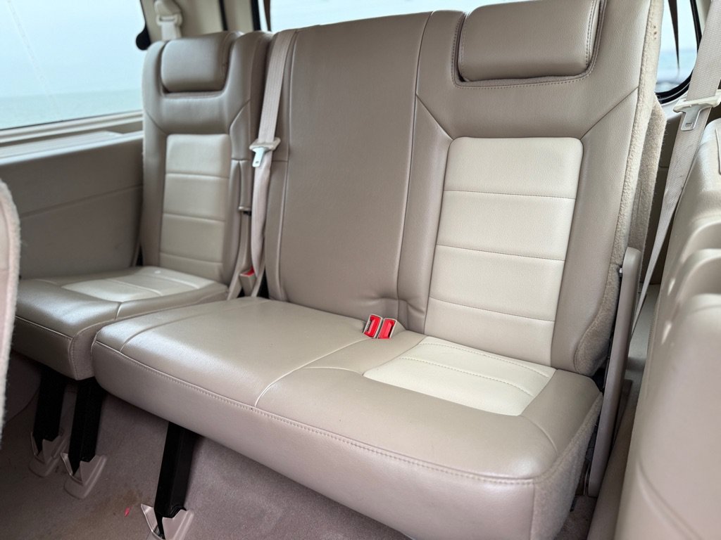 Used 2005 Ford Expedition Eddie Bauer RWD image 17