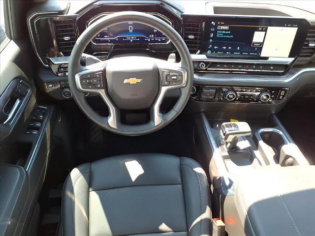 Used 2025 Chevrolet Silverado 1500 LTZ w/ Technology Package image 8