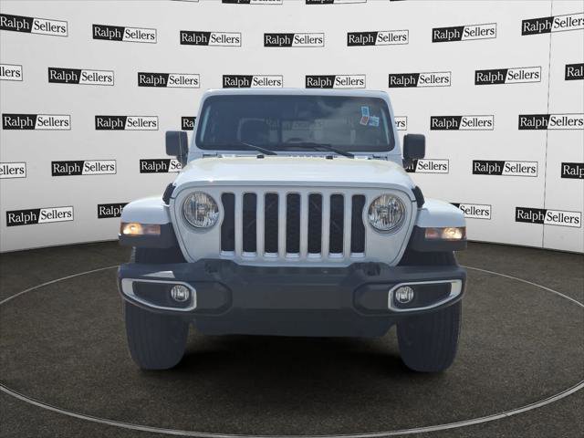Certified 2023 Jeep Gladiator Overland AWD/4WD image 8