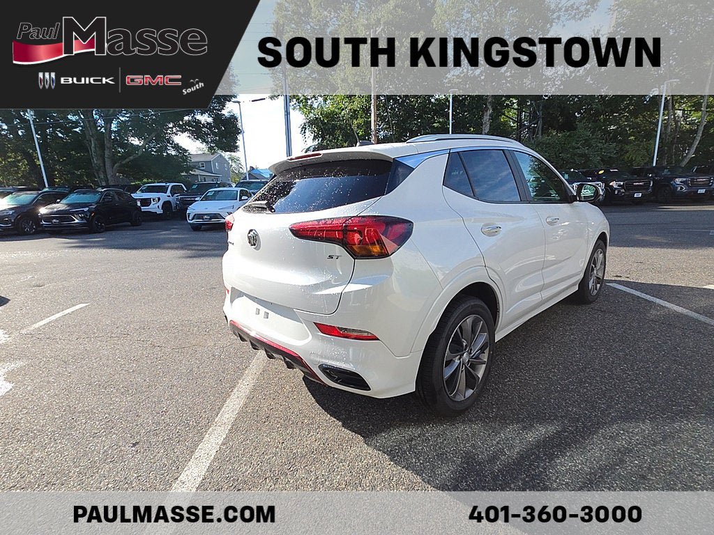 Certified 2023 Buick Encore GX Select w/ Sport Touring Package FWD image 5