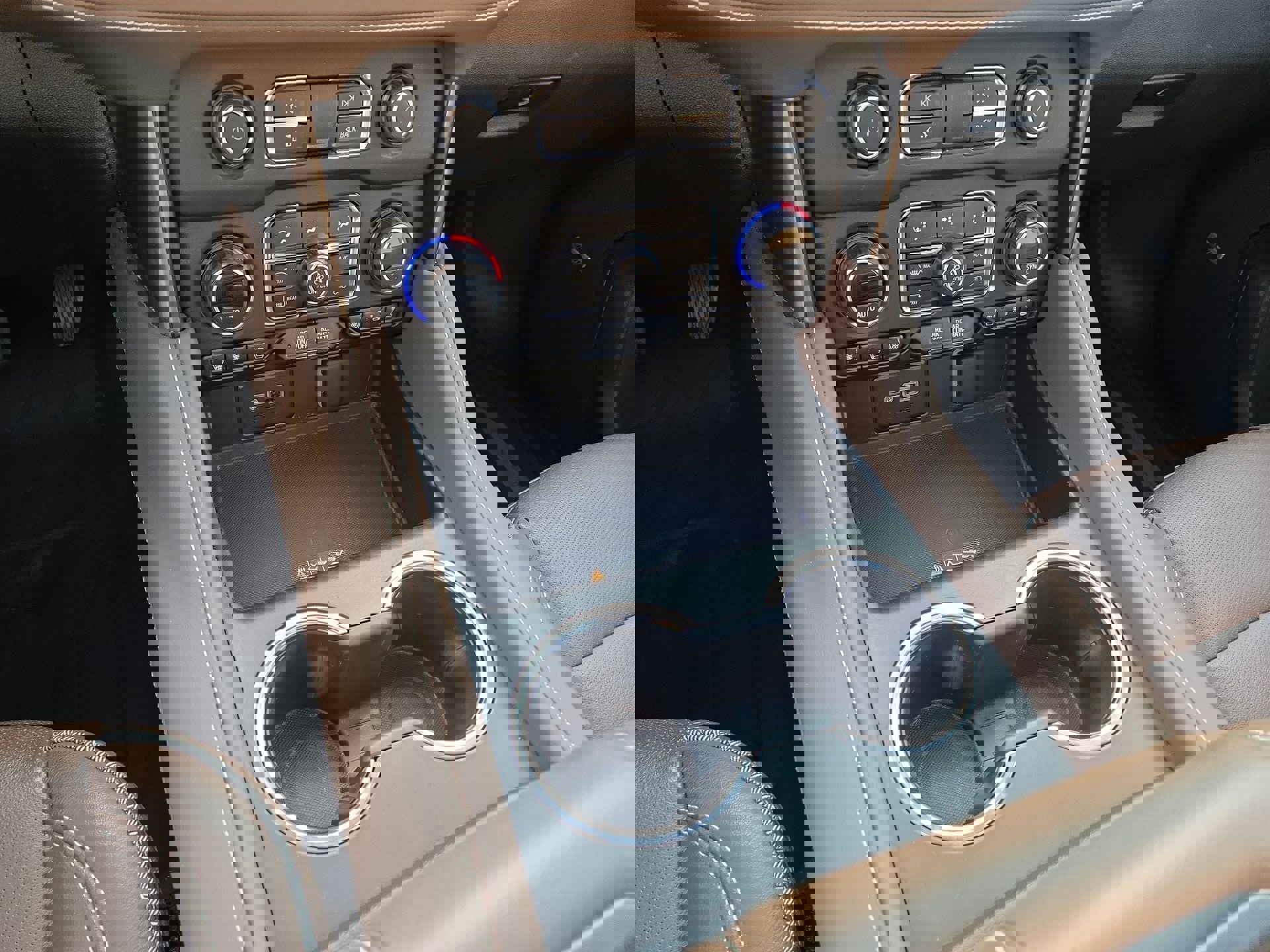 Used 2023 Chevrolet Tahoe High Country w/ Premium Package 2 image 22