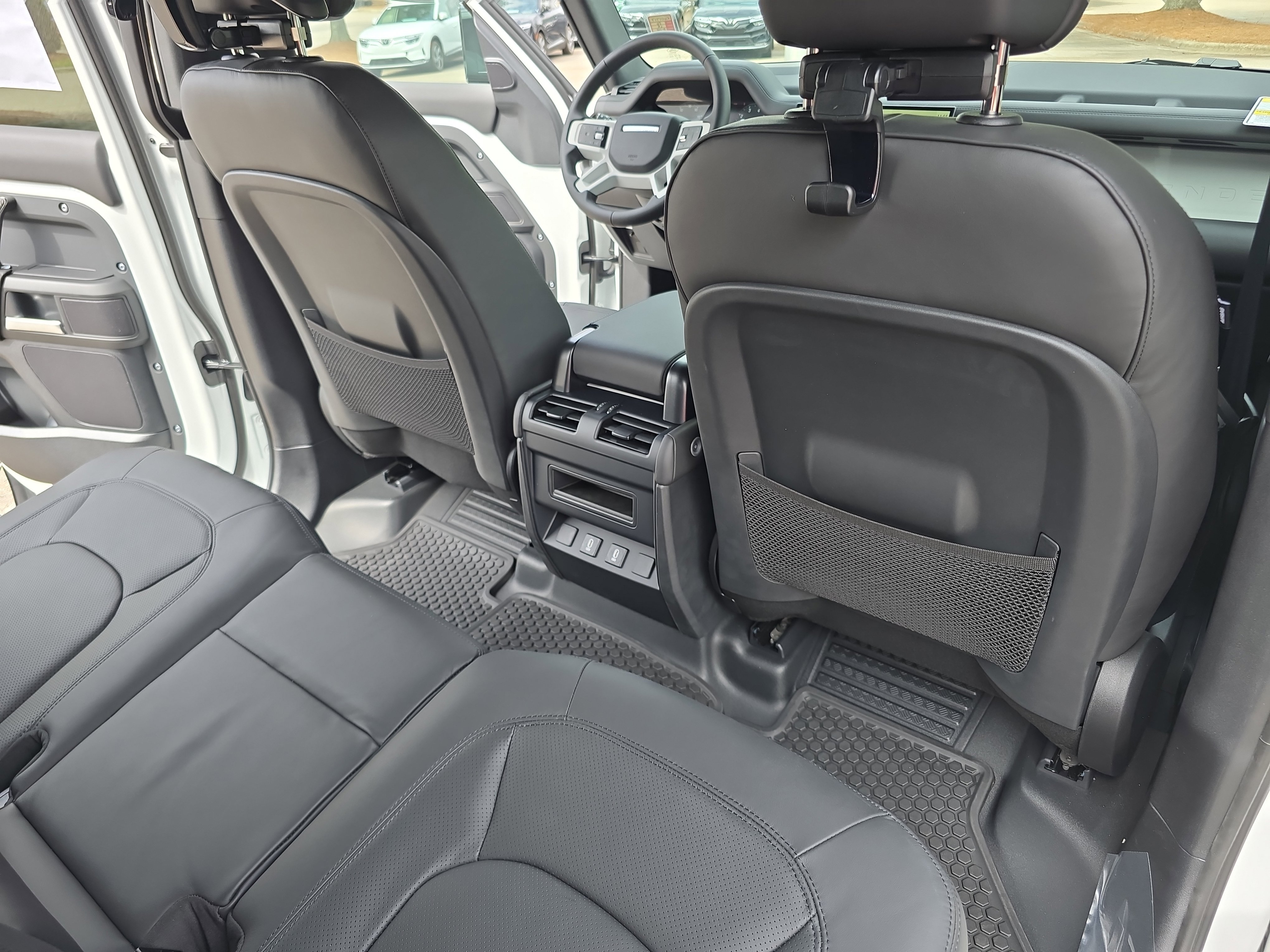 New 2026 Land Rover Defender 110 S image 11