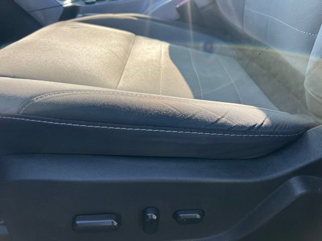 Used 2015 Ford Escape SE FWD image 18