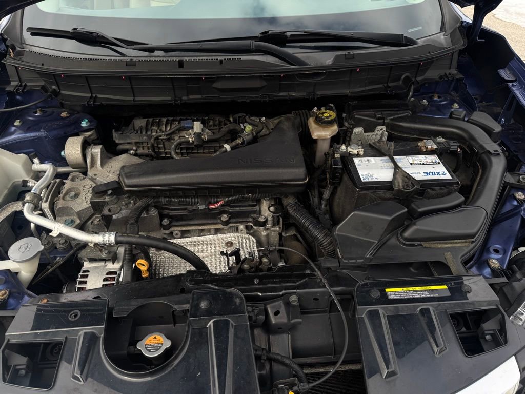 Used 2017 Nissan Rogue S image 22