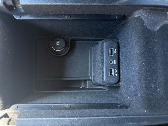 Used 2019 Dodge Charger SXT w/ Leather Interior Group RWD image 37
