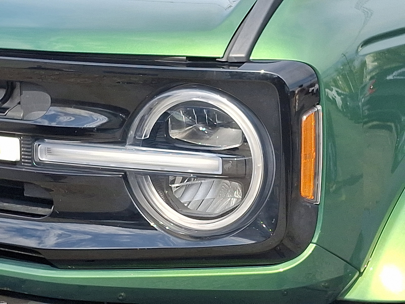 Used 2023 Ford Bronco Outer Banks image 12