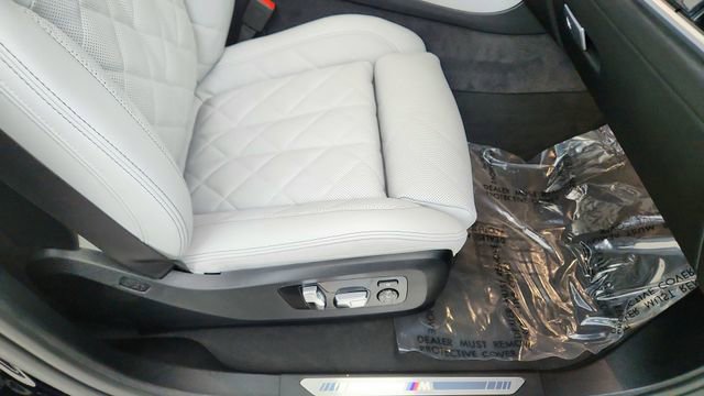 Used 2026 BMW X6 xDrive40i image 23