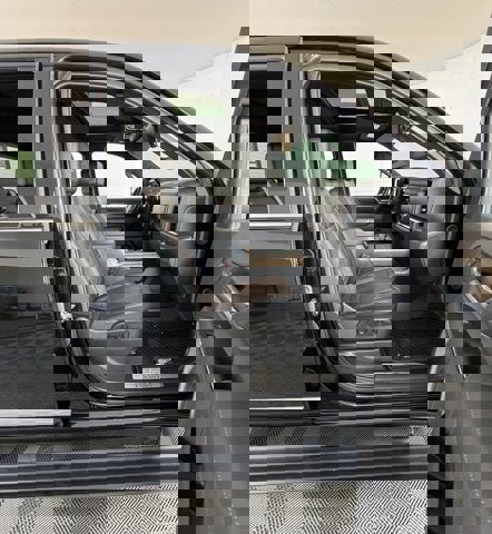 Used 2024 Chevrolet Silverado 3500 High Country w/ Technology Package AWD/4WD image 6