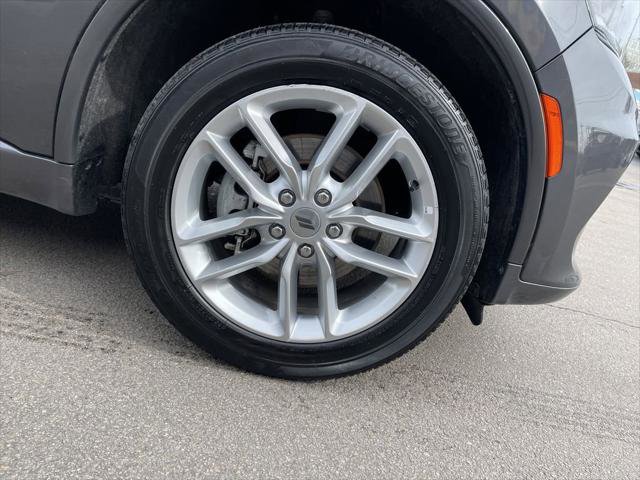 Certified 2024 Dodge Durango GT image 11