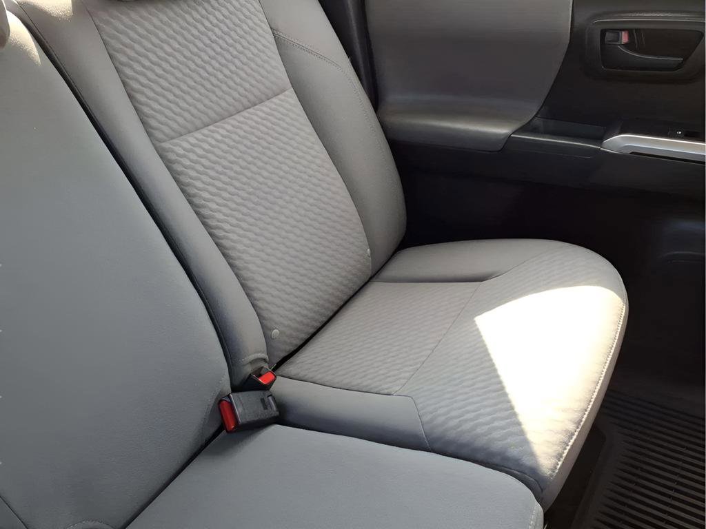 Used 2020 Toyota Tacoma SR5 image 19