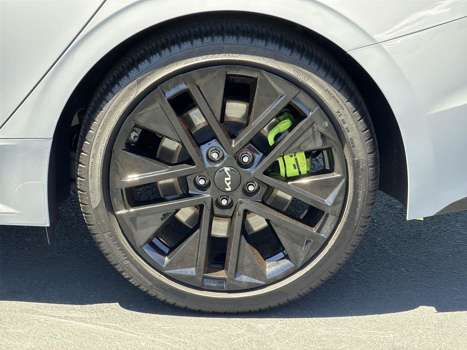 Used 2025 Kia K5 GT w/ GT1 Package FWD image 9