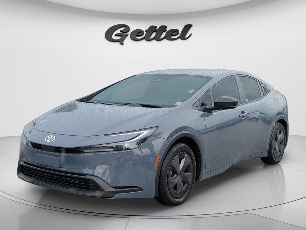 Certified 2024 Toyota Prius LE FWD image 1