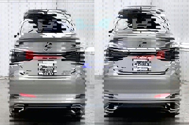 Used 2020 Lexus ES 350 Luxury image 4