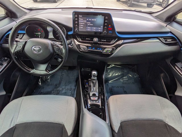 Used 2019 Toyota C-HR XLE FWD image 15