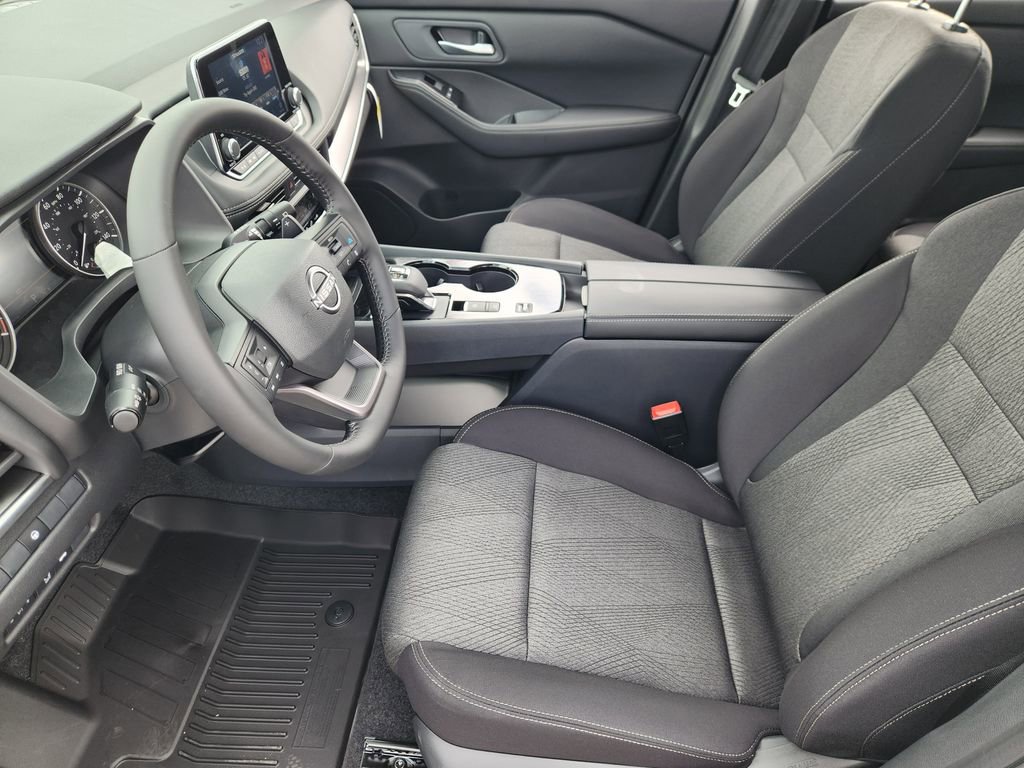 New 2026 Nissan Rogue SV FWD image 9