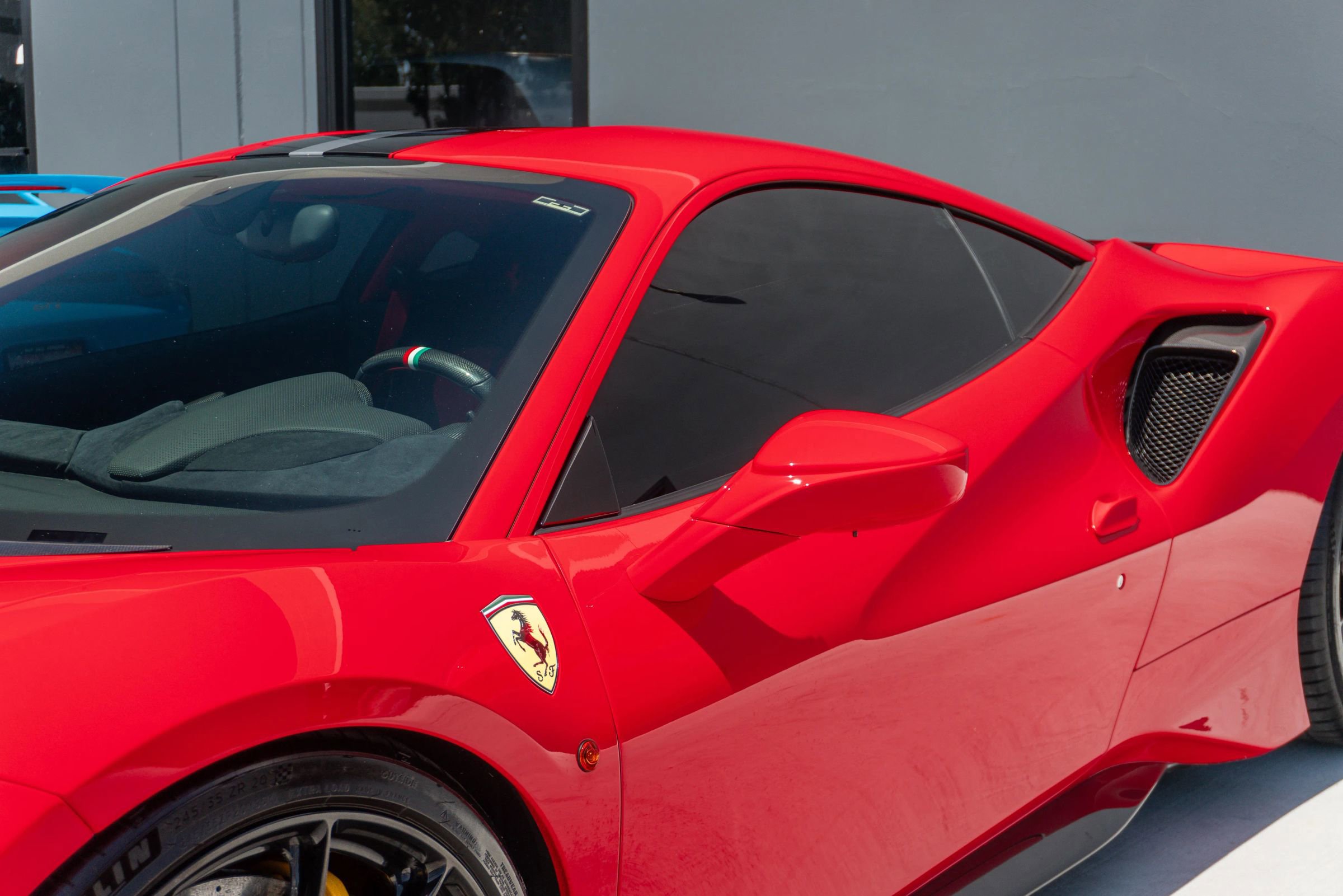 Used 2019 Ferrari 488 Pista Coupe RWD image 28