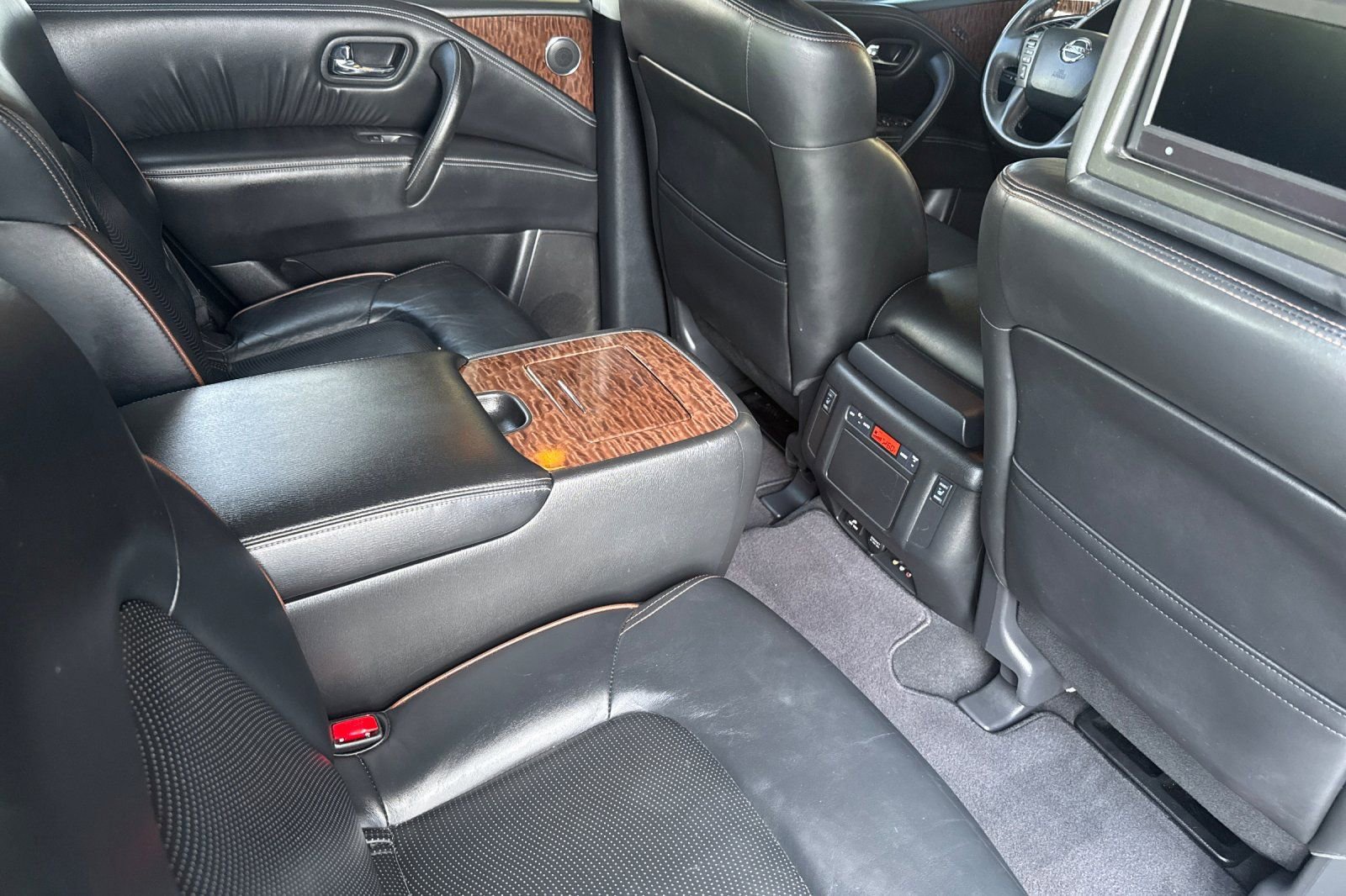 Used 2017 Nissan Armada Platinum w/ Captain Seat Package AWD/4WD image 18