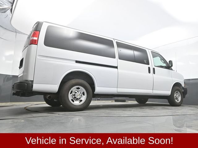 Used 2024 Chevrolet Express 3500 LS RWD image 39