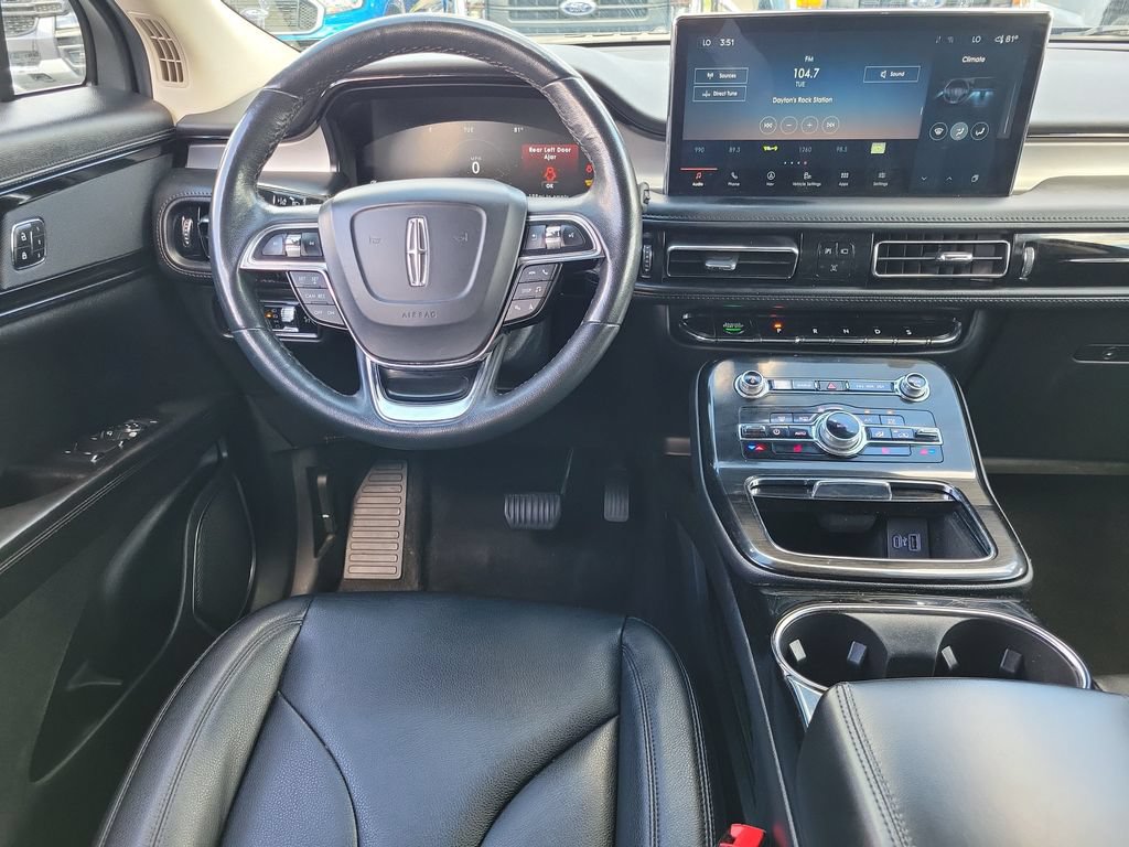 Certified 2023 Lincoln Nautilus FWD w/ Premium Package image 12