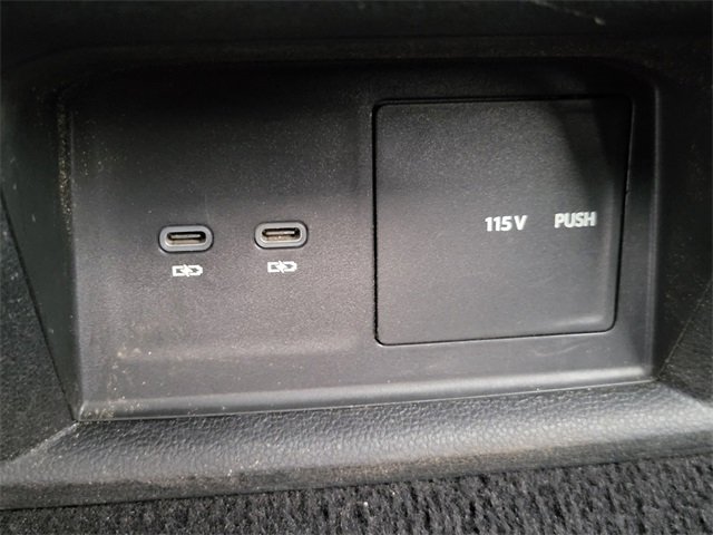 Used 2023 Volkswagen Atlas SEL image 38