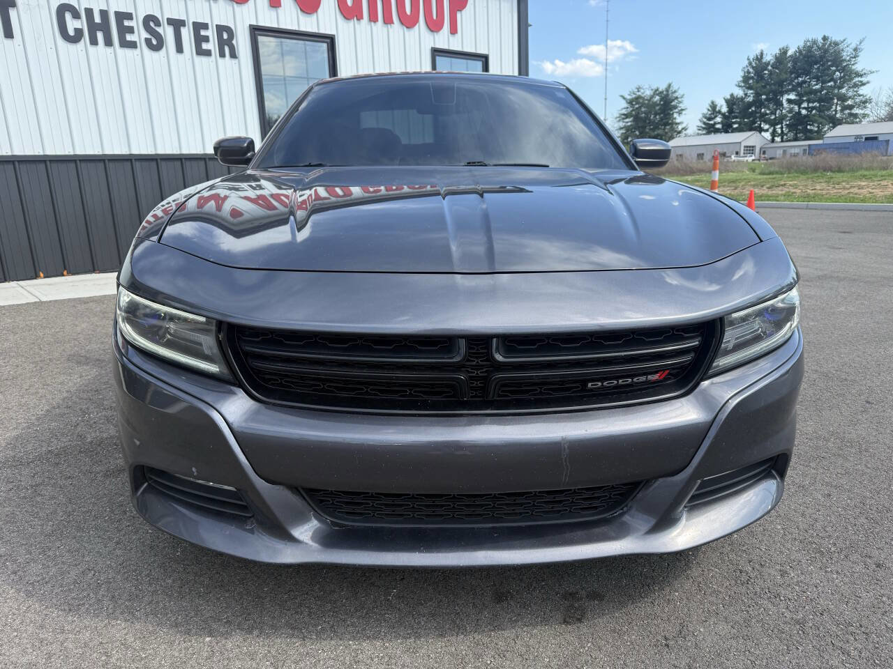 Used 2018 Dodge Charger SXT Plus RWD image 3