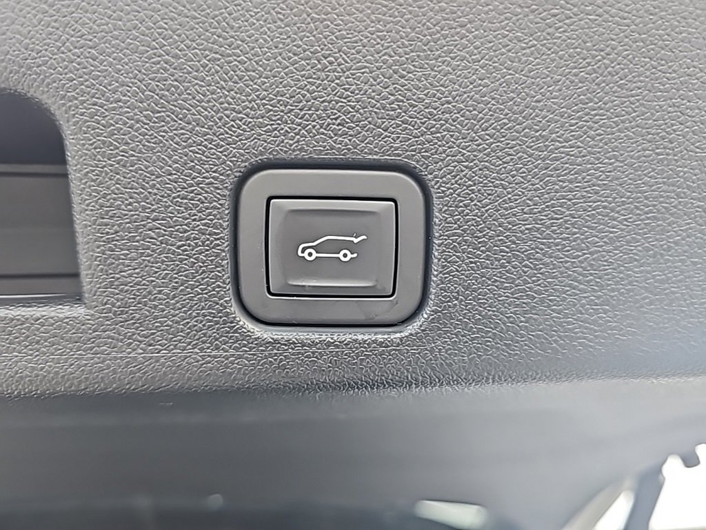 Certified 2024 GMC Acadia AT4 w/ LPO, Floor Liner Package image 8