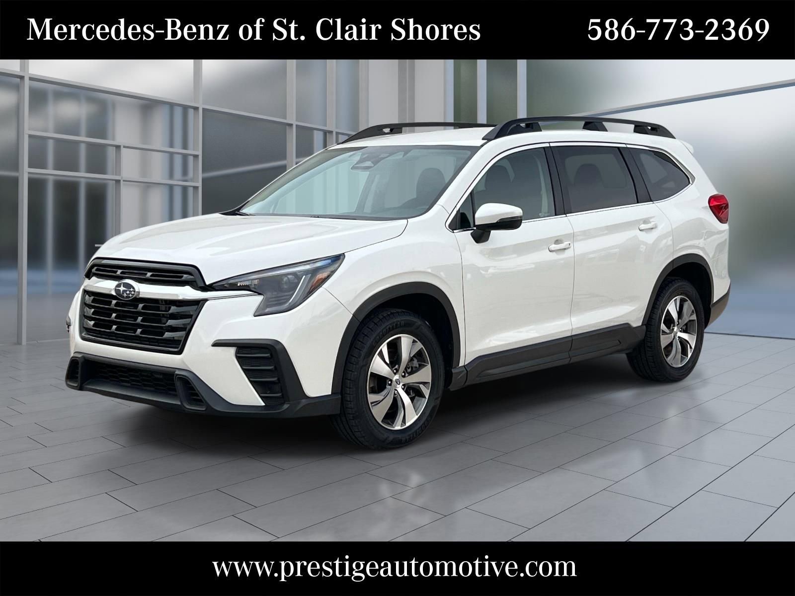 Used 2023 Subaru Ascent Premium w/ Convenience Package AWD/4WD image 1