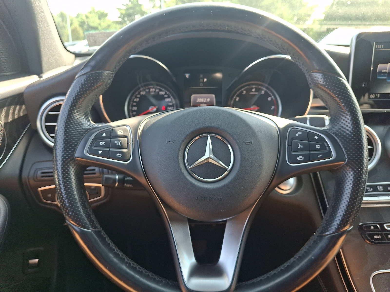 Used 2017 Mercedes-Benz GLC 300 4MATIC image 19