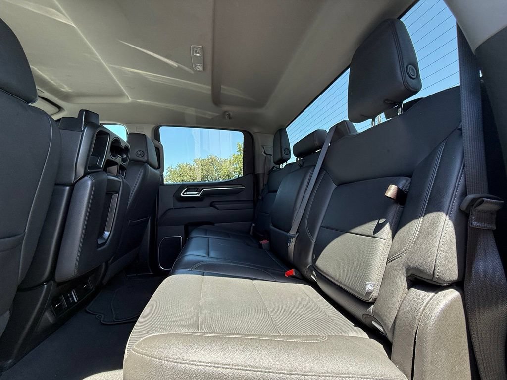 Used 2025 GMC Sierra 1500 SLT RWD image 34