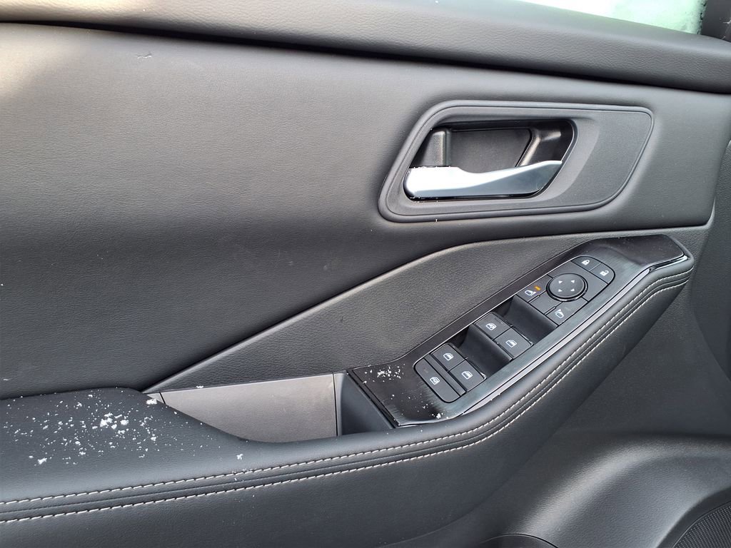 New 2026 Nissan Rogue SV w/ Cold Weather Package image 35
