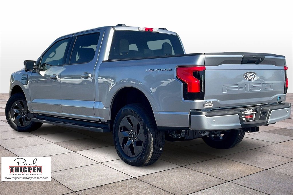 New 2025 Ford F150 Lightning Flash image 3