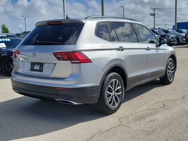 Used 2021 Volkswagen Tiguan S image 6