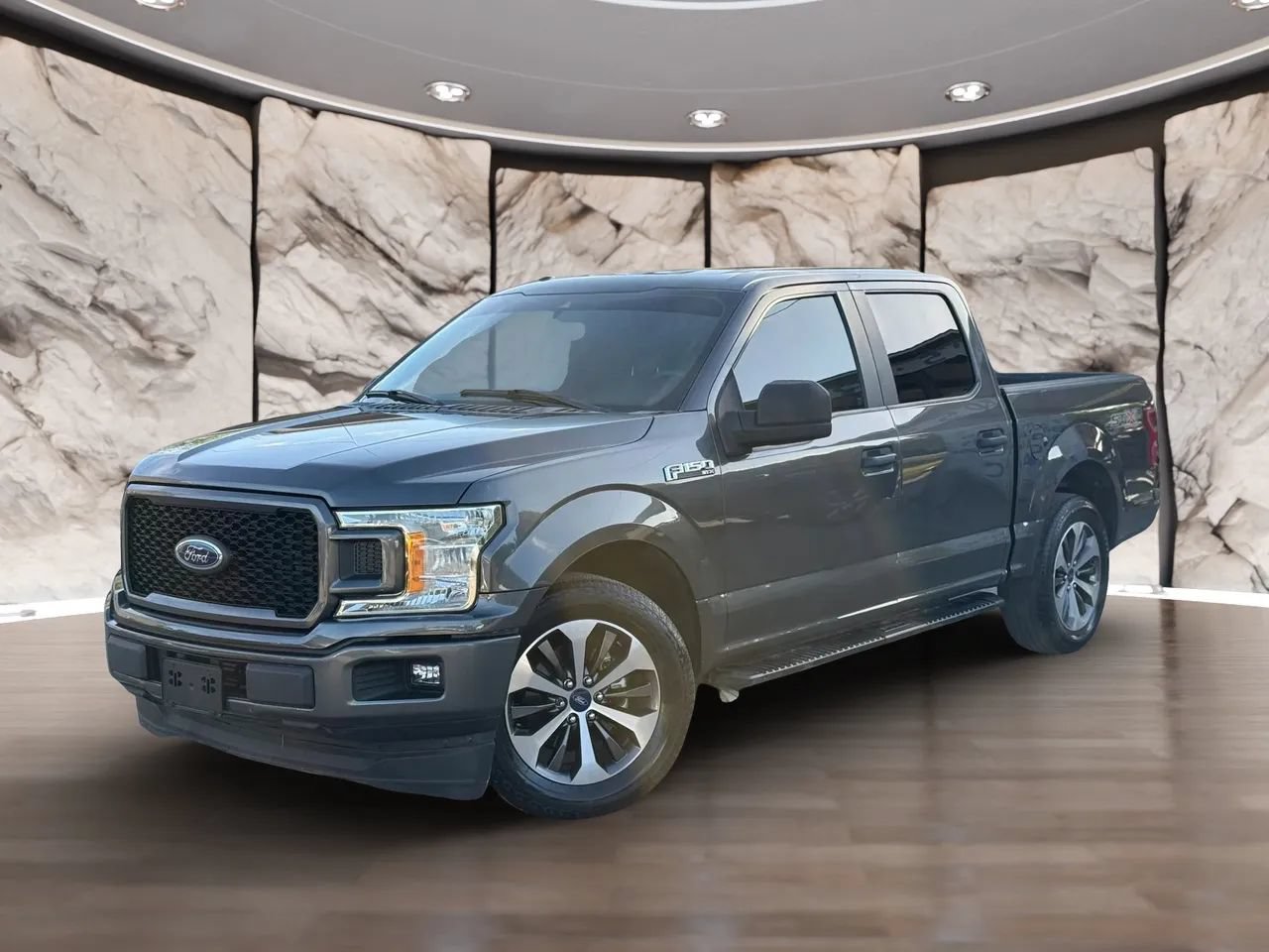 Used 2019 Ford F150 XL w/ Equipment Group 101A Mid RWD image 1
