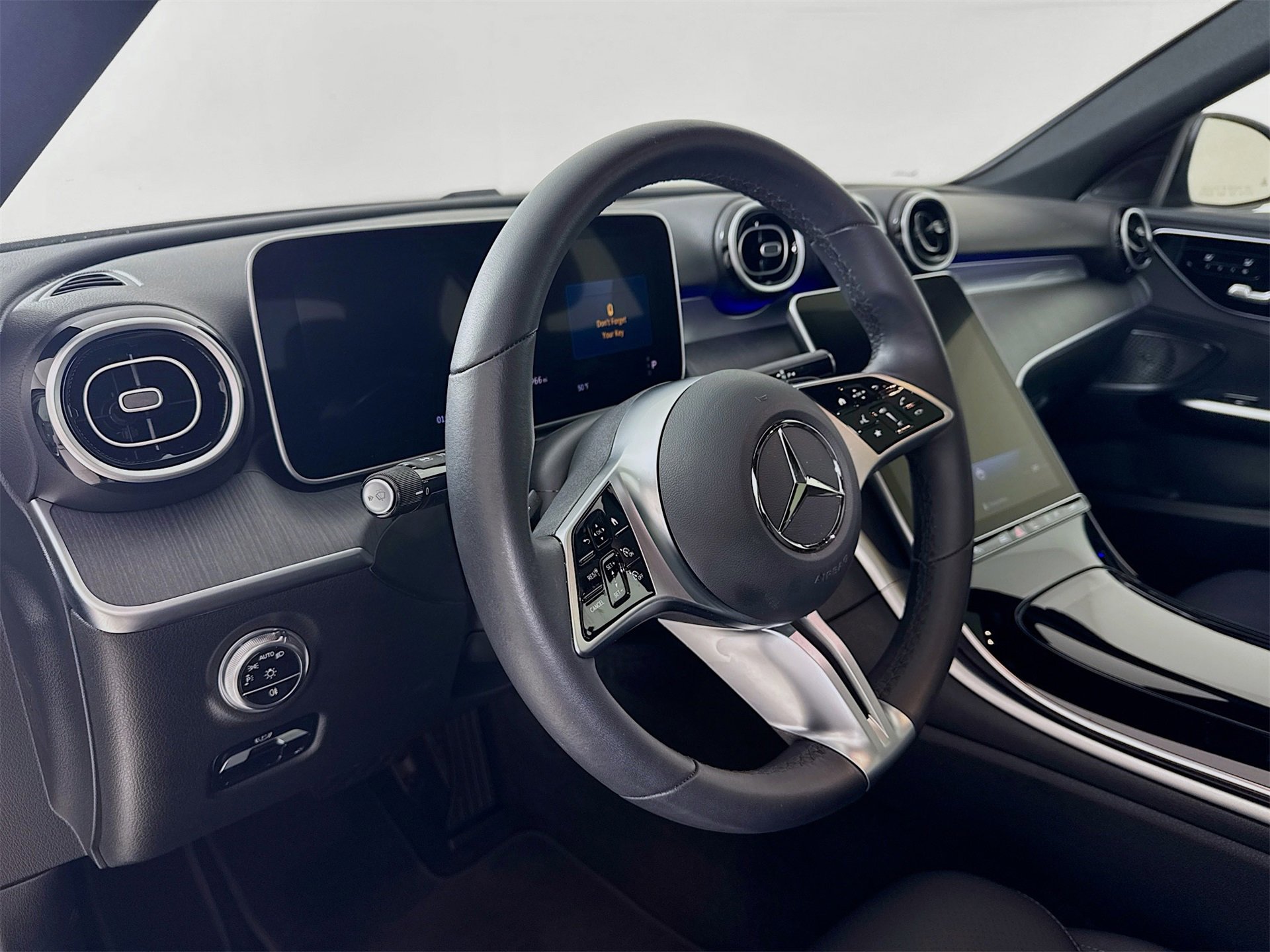 Certified 2025 Mercedes-Benz C 300 Sedan image 10